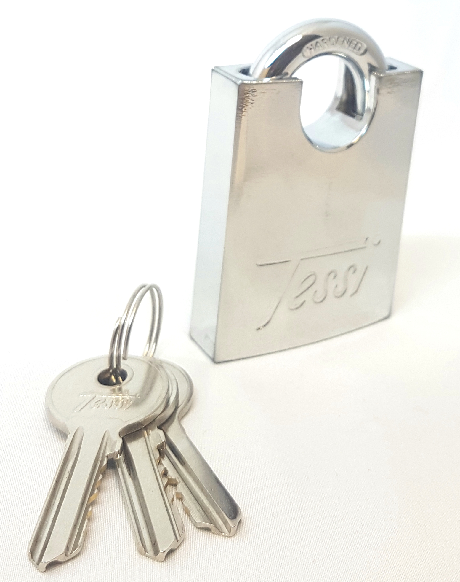 TE50SHROUD - Chrome Plated Brass Padlock with Shrouded Shackle, 50mm